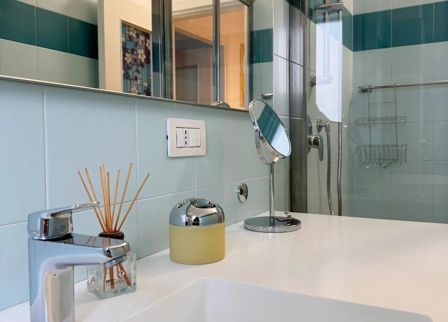 Apartment Orea Spiti - The Urbanite Milan Italy