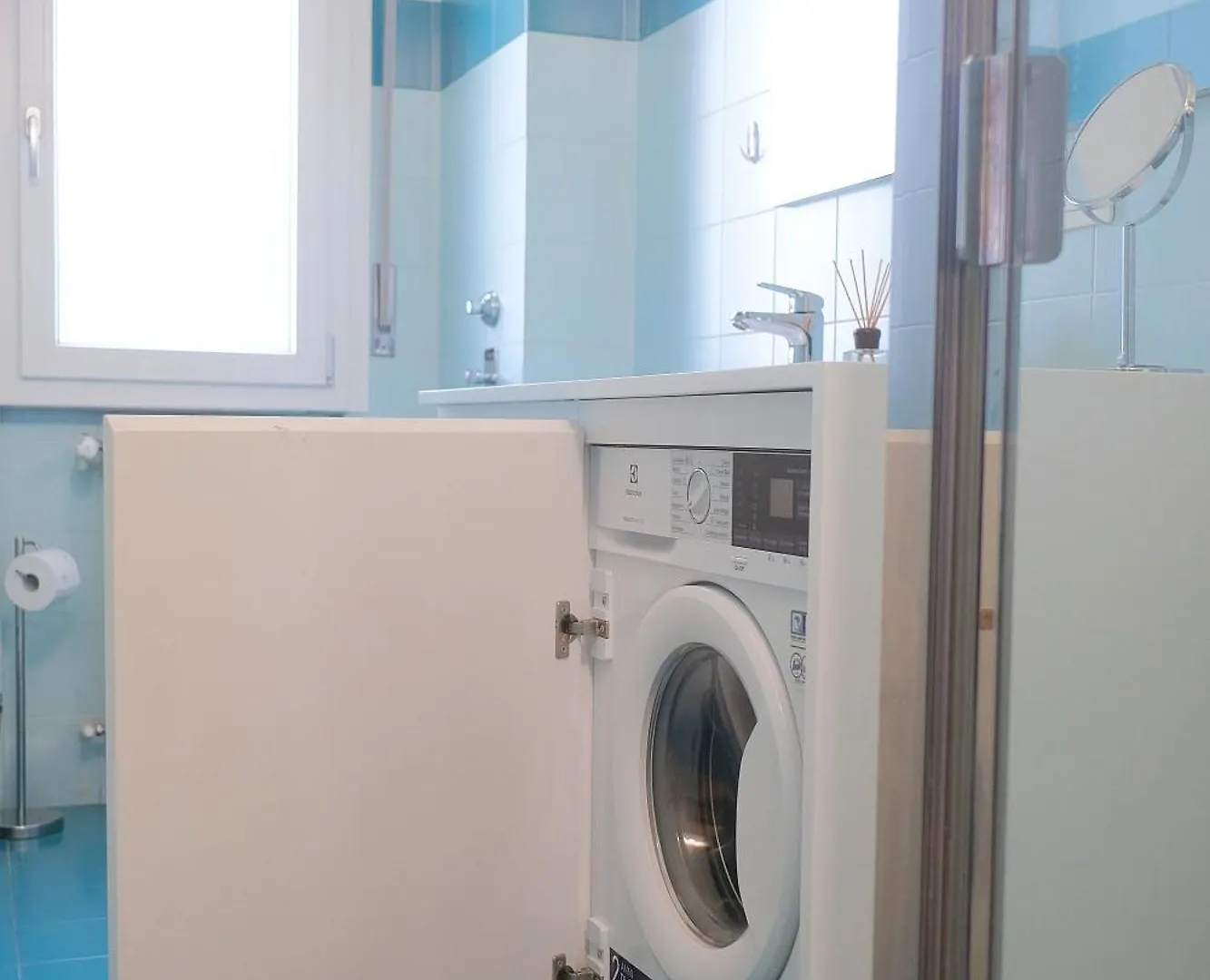 Apartment Orea Spiti - The Urbanite Milan Italy